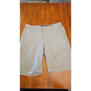 Bolle Size 34‎ Tan golf/athletic  polyester spandex shorts